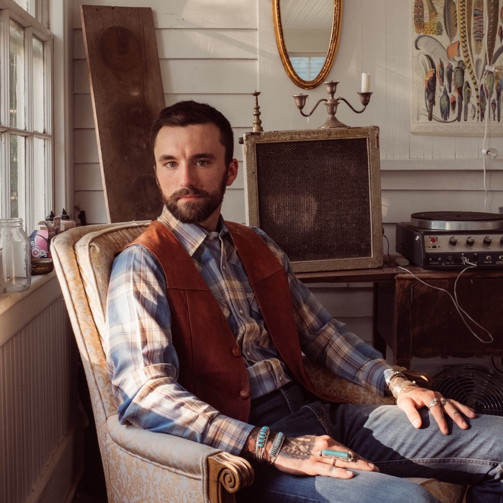 Meet your Posher, RJ